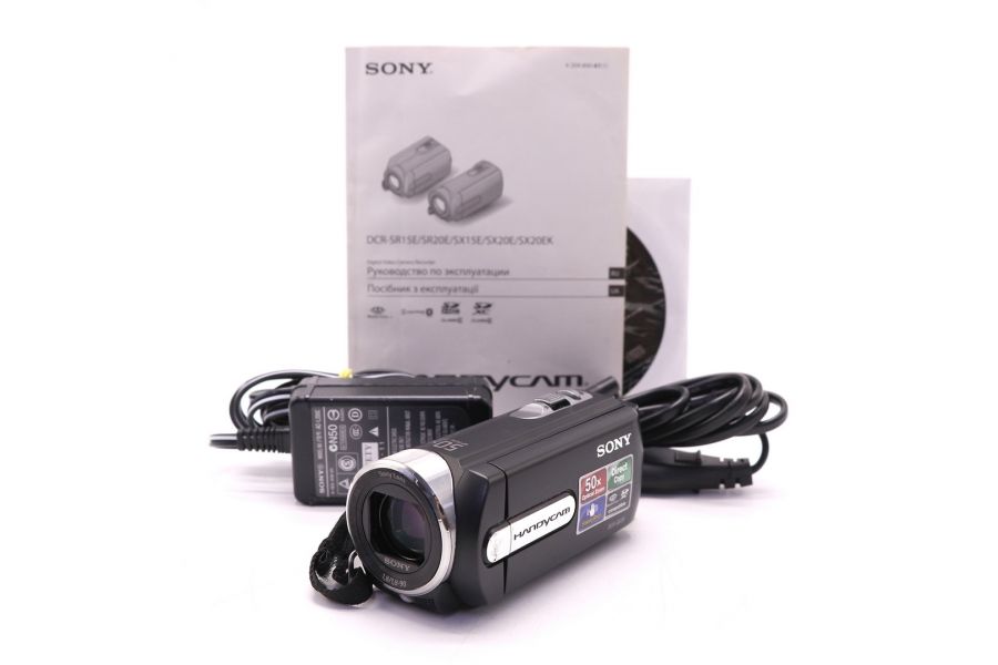 Видеокамера Sony DCR-SX20E