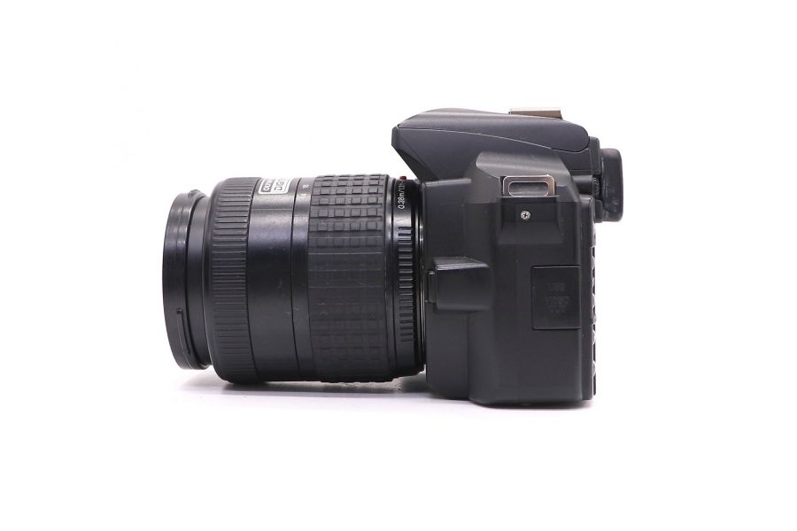 Olympus E-500 kit 14-45mm f/3.5-5.6 (пробег 11500 кадров)