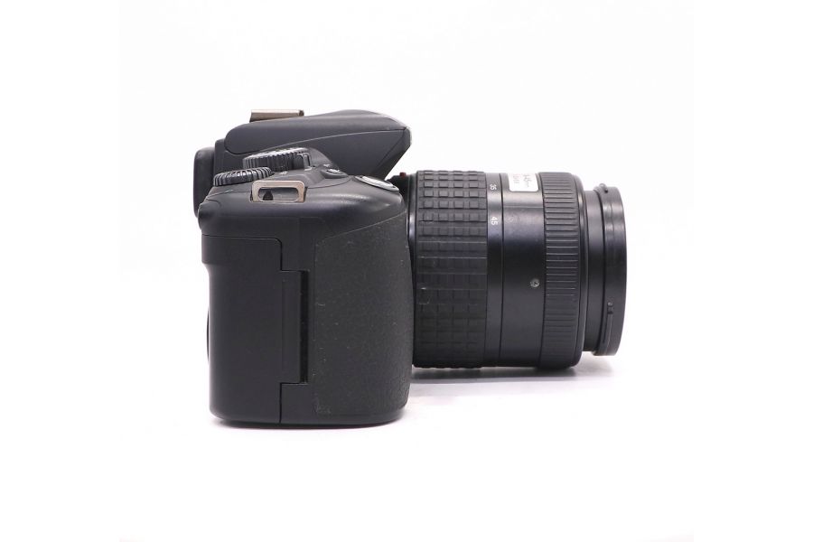 Olympus E-500 kit 14-45mm f/3.5-5.6 (пробег 11500 кадров)