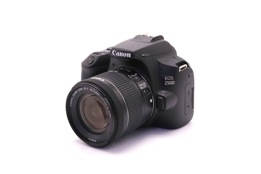 Canon EOS 250D kit в упаковке (пробег 875 кадров)