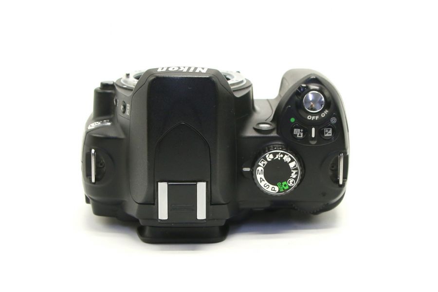 Nikon D60 body в упаковке (пробег 13350 кадров)