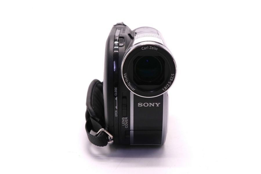 Видеокамера Sony DCR-DVD710E