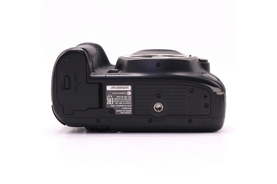 Canon EOS 5D Mark IV body (пробег 42675 кадров)