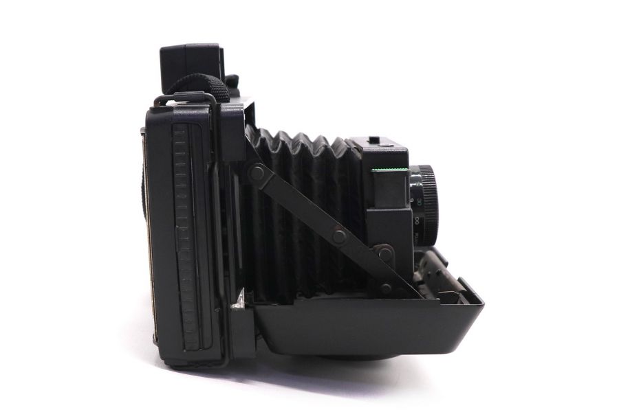 Polaroid EE100 (USA, 1977)