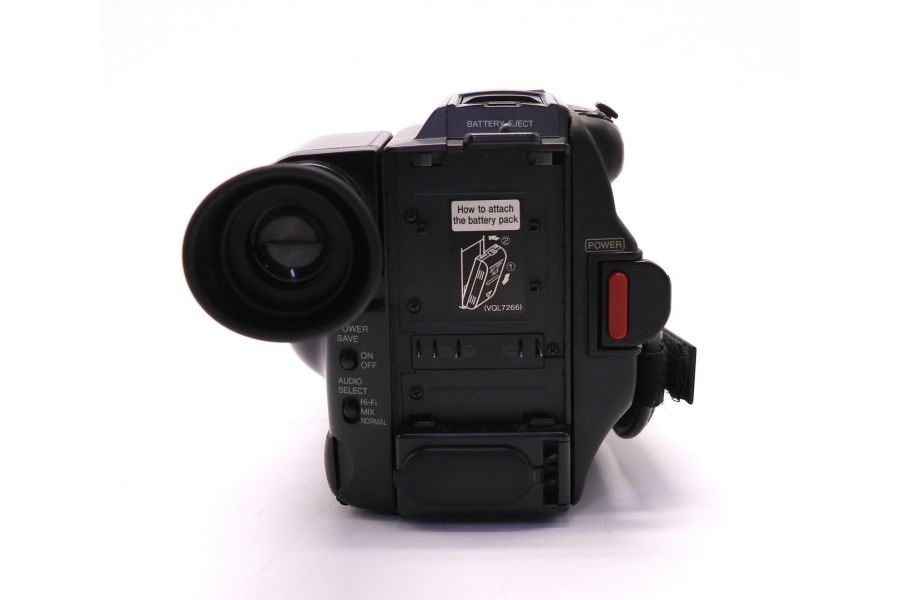 Видеокамера Panasonic NV-S900