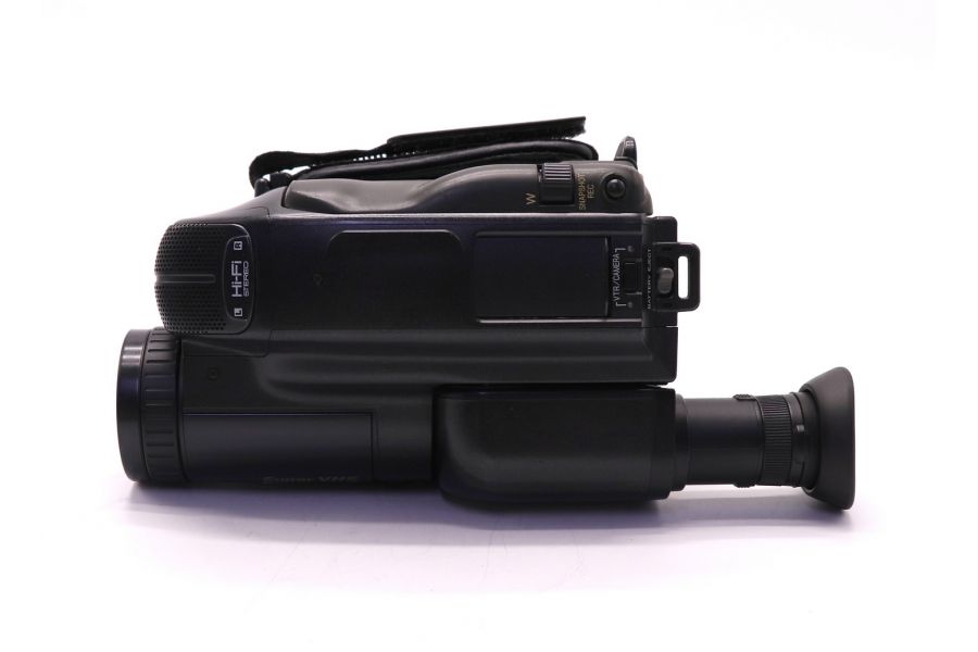 Видеокамера Panasonic NV-S900