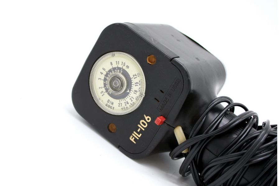 Фотовспышка FIL-106