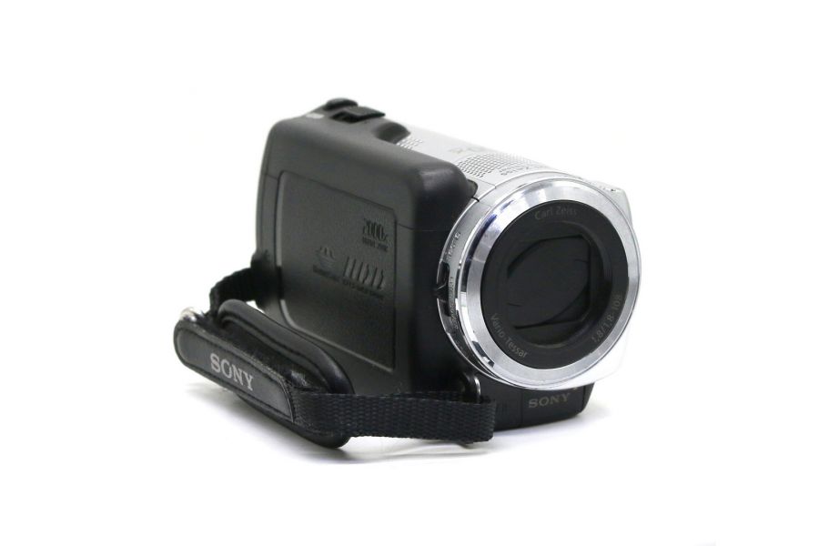 Видеокамера Sony DCR-SR48E