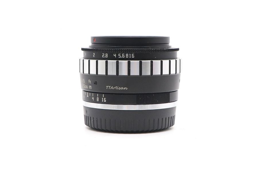 TTArtisan 23mm f/1.4 Fujifilm X в коробке