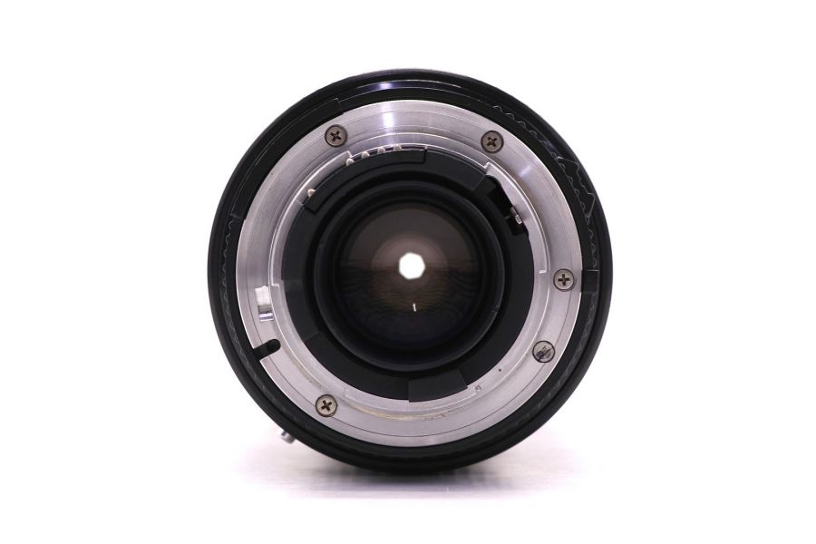 Объектив Nikon 35-135mm f/3.5-4.5 AF Nikkor (MKI)