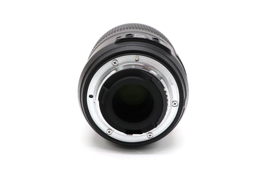 Nikon 85mm f/3.5G ED AF-S DX VR Micro Nikkor
