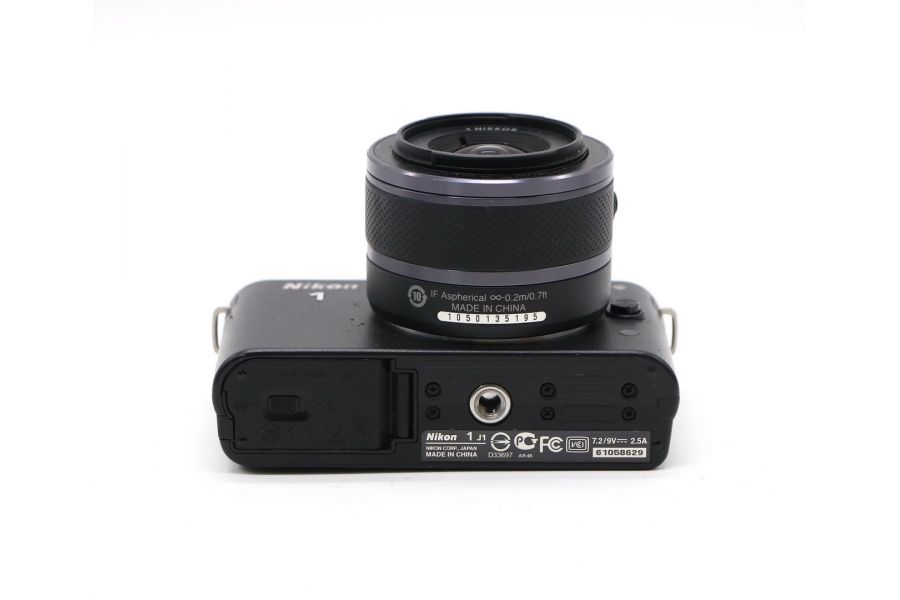 Nikon 1 J1 kit