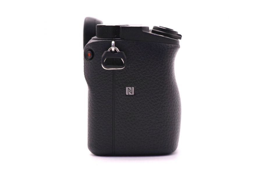 Фотокамера Sony A6400 body (пробег 8235 кадров)