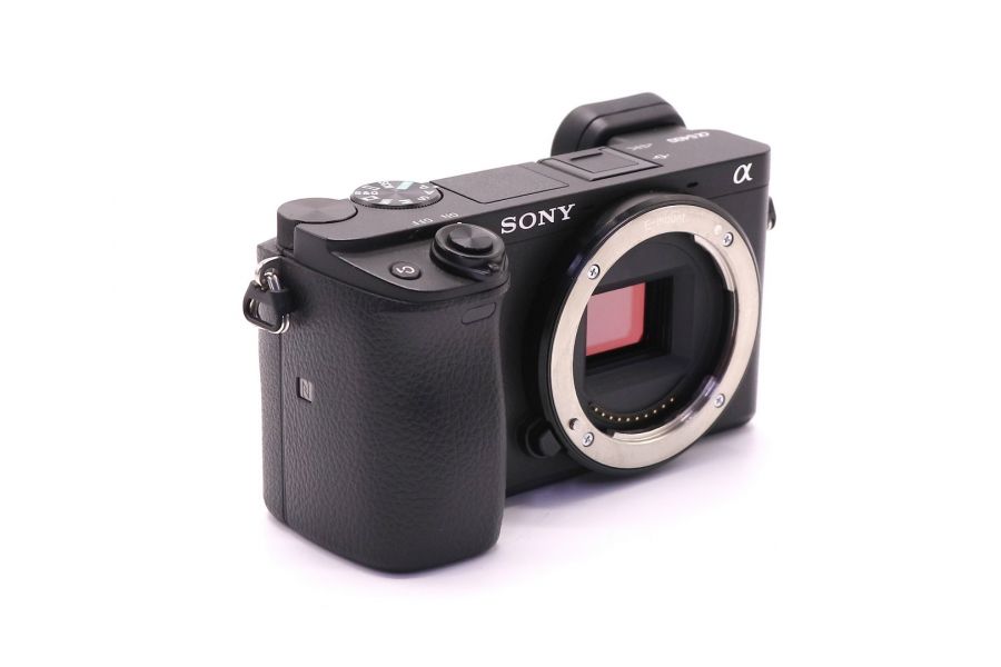 Фотокамера Sony A6400 body (пробег 8235 кадров)