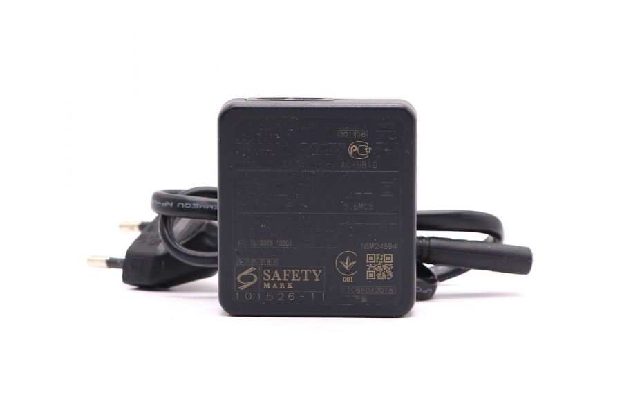 Зарядное устройство Sony AC-UB10