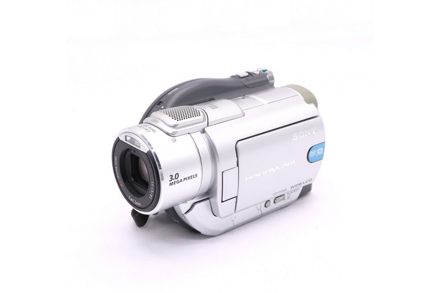 Видеокамера Sony DCR-DVD405E в упаковке 