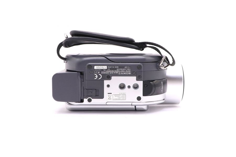 Видеокамера Sony DCR-DVD405E в упаковке 
