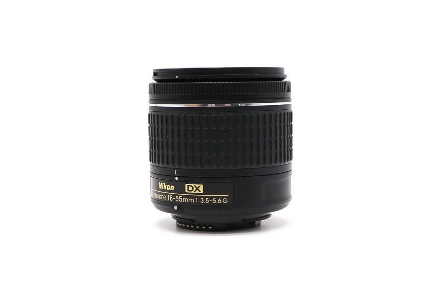 Nikon 18-55mm f/3.5-5.6G AF-P DX Nikkor в упаковке