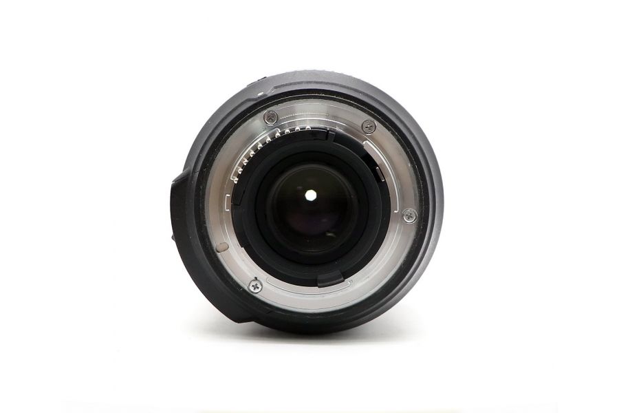 Nikon 18-200mm f/3.5-5.6G II ED AF-S VR DX Nikkor в упаковке б/у