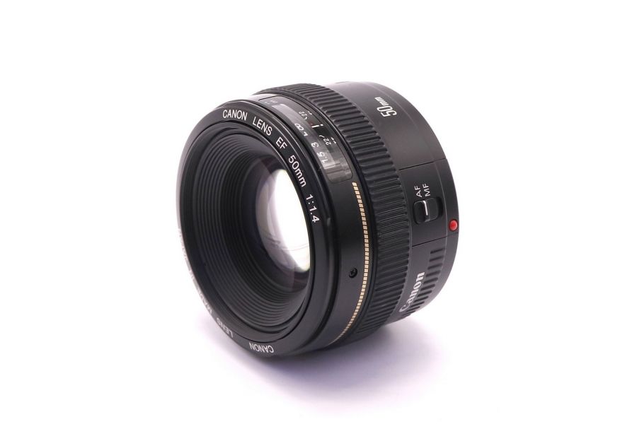 Canon EF 50mm f/1.4 USM (Japan)