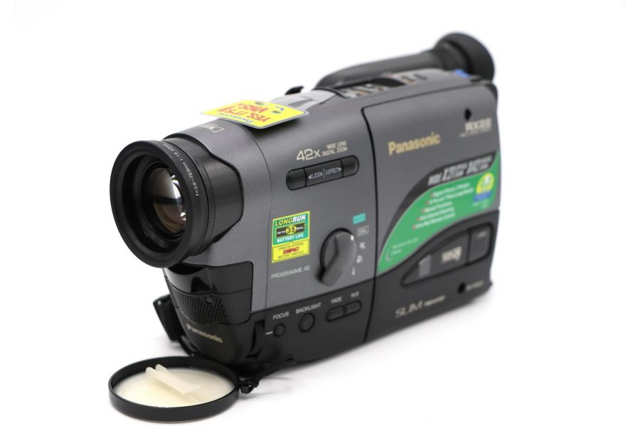 Видеокамера Panasonic NV-RX22EN новая
