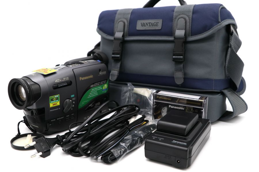 Видеокамера Panasonic NV-RX22EN новая