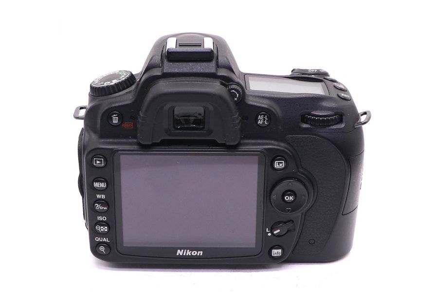 Nikon D90 body в упаковке (пробег 4250 кадров)