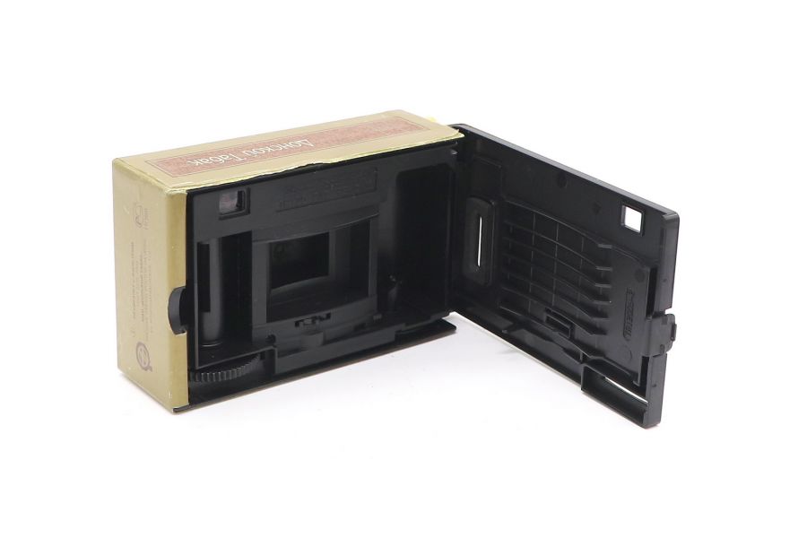 Пленочный фотоаппарат 