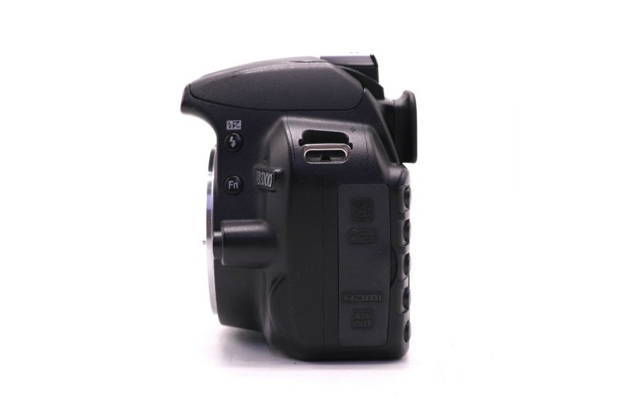 Фотокамера Nikon D3100 body (пробег 21795 кадров)