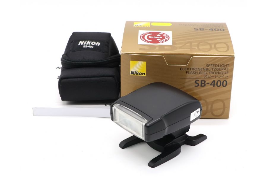 Фотовспышка Nikon Speedlight SB-400 в упаковке
