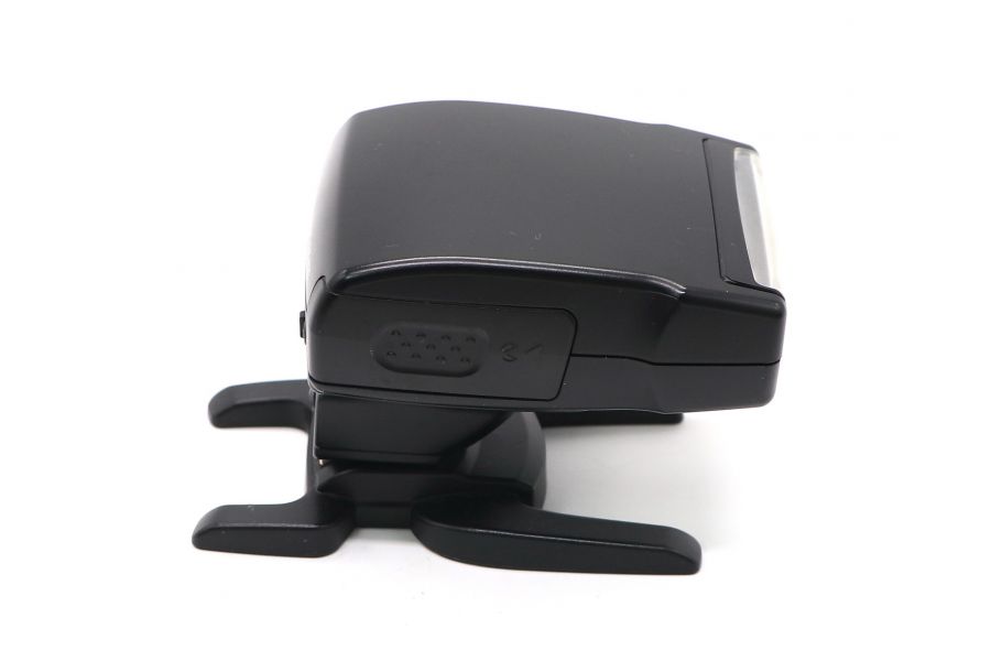 Фотовспышка Nikon Speedlight SB-400 в упаковке