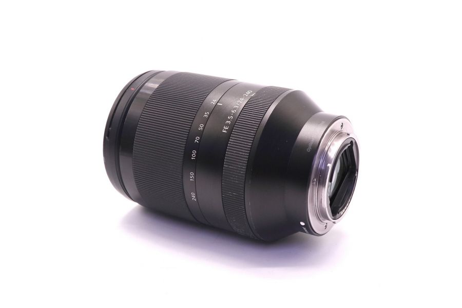 Sony FE 24-240mm f/3.5-6.3 OSS 