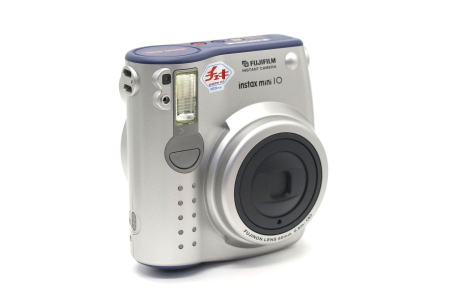 Fujifilm Instax Mini 10 в упаковке