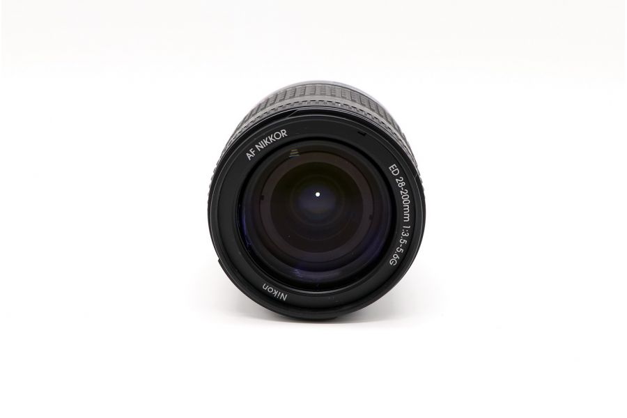 Nikon 28-200mm f/3.5-5.6G ED-IF AF Nikkor