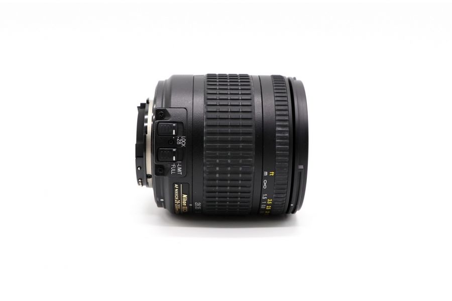 Nikon 28-200mm f/3.5-5.6G ED-IF AF Nikkor