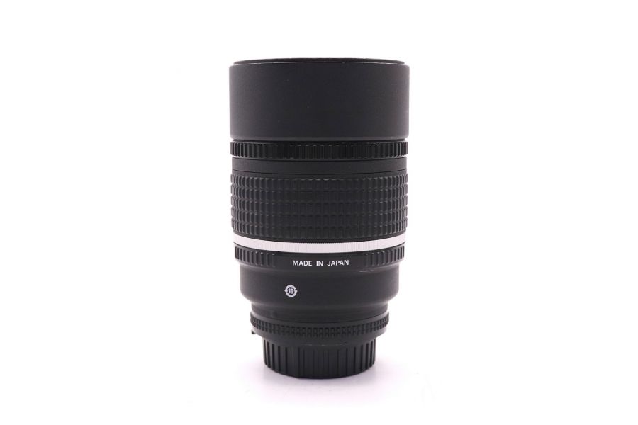 Объектив Nikon 135mm f/2D DC-Nikkor (Japan, 2013)