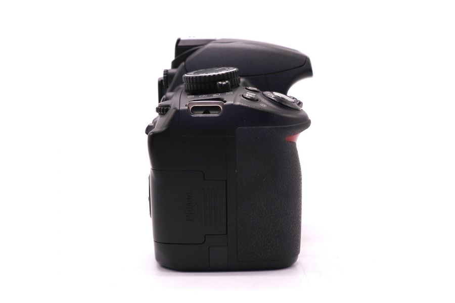 Nikon D3100 body (пробег 25150 кадров)