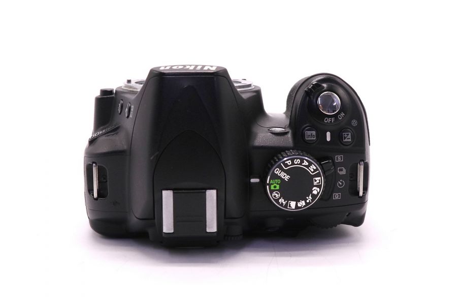 Nikon D3100 body (пробег 25150 кадров)