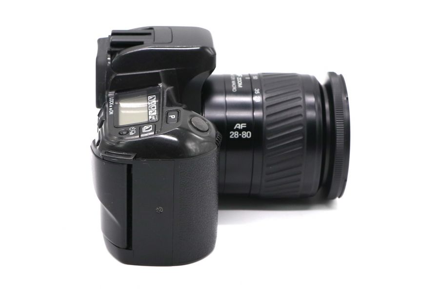 Minolta Maxxum HTsi + Minolta AF Zoom 28-80mm f/3.5-5.6