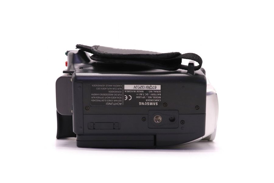 Видеокамера Samsung VP-L600