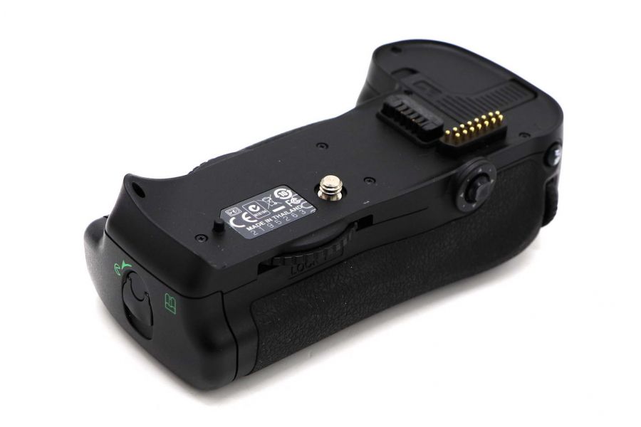 Батарейная ручка Nikon MB-D10 box