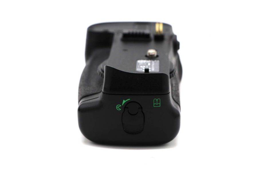 Батарейная ручка Nikon MB-D10 box