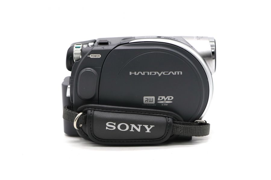 Видеокамера Sony DCR-DVD205E