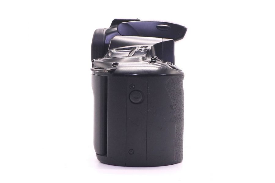 Canon EOS 3000 Quartz Date body (Japan, 2000)