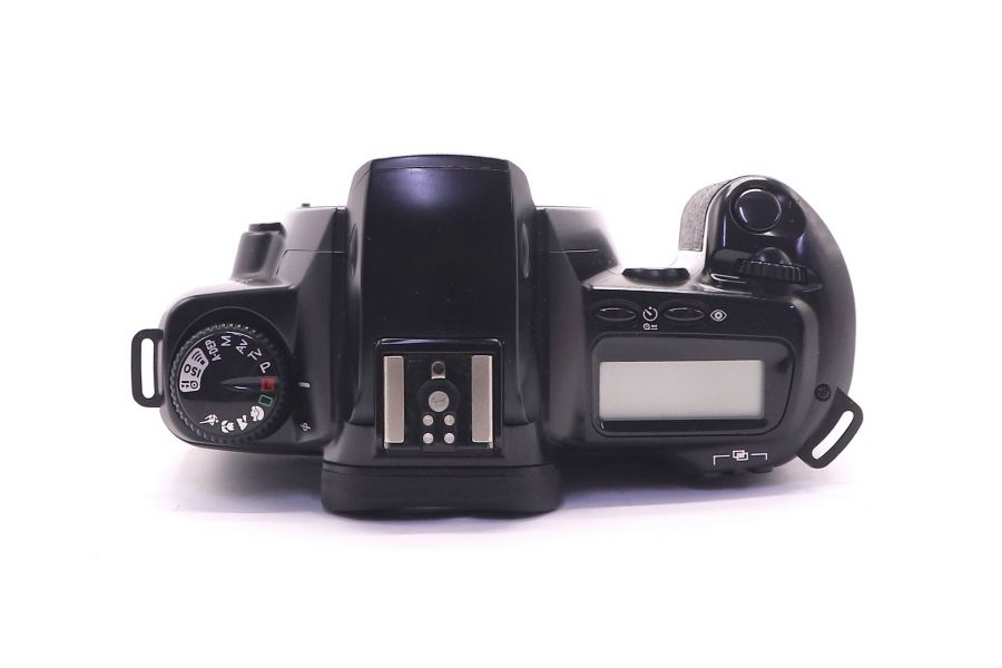 Canon EOS 3000 Quartz Date body (Japan, 2000)