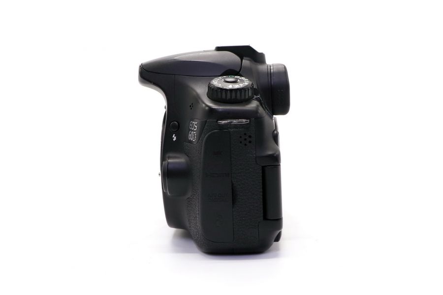 Canon EOS 60D body (пробег 18760 кадров)