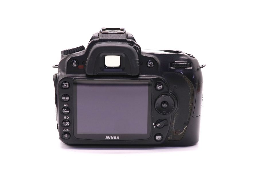 Nikon D90 body (пробег 141000 кадров)