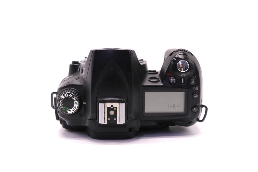 Nikon D90 body (пробег 145000 кадров)