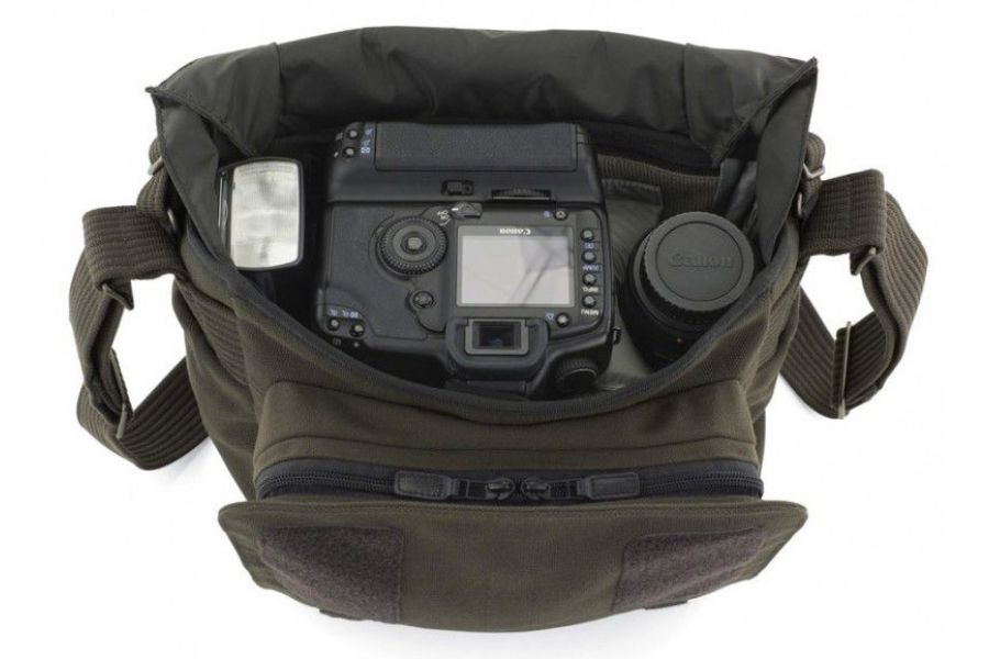 Сумка LowePro Messanger 160 AW