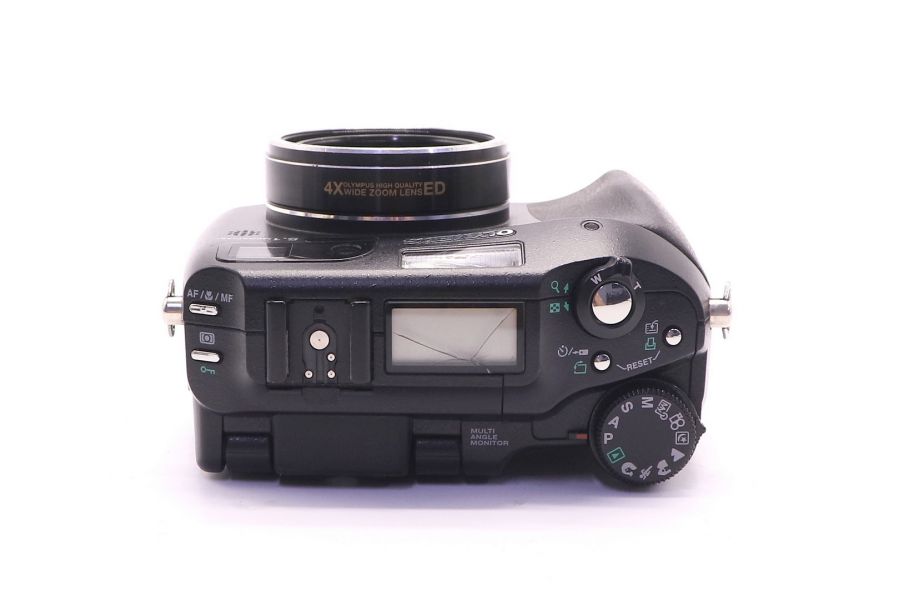Olympus C-5060 Wide Zoom Camedia (Japan, 2004)